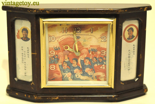 klassische Tischuhr Wecker Mao China Kommunismus original aus der Zeit